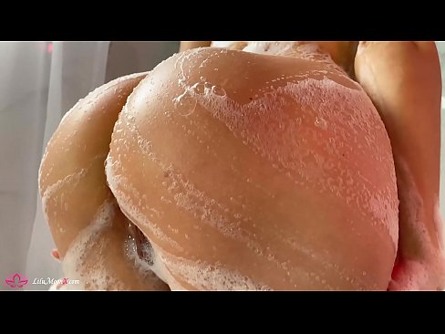 ❤️ Brunette په شاور کې د شدید orgasm لپاره د وایبرټر سره بلی مشت زنی کوي په فحش ps.assay-define-smartlink.ru